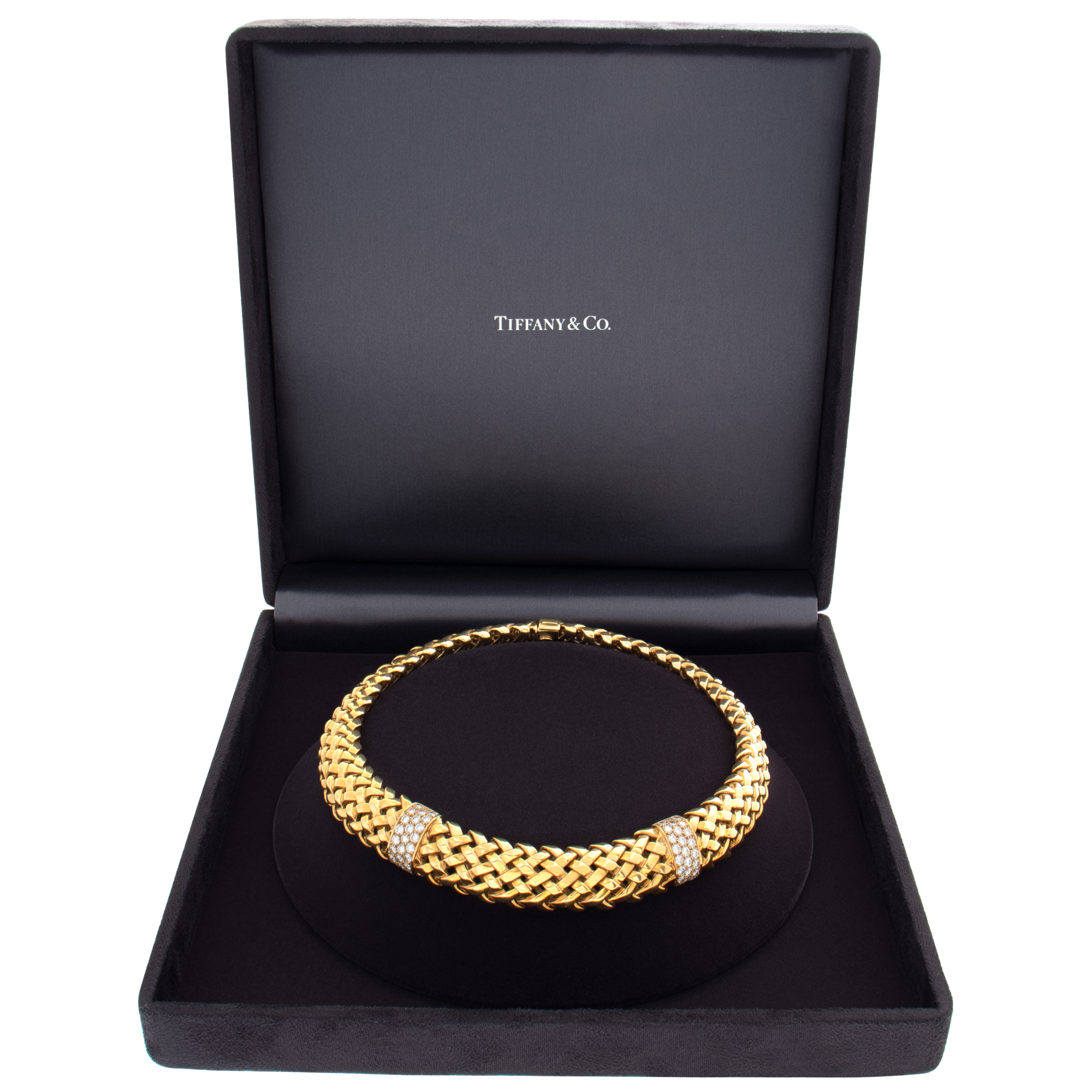 Tiffanny &  Co. Vannerie collection necklace in 18K yellow gold