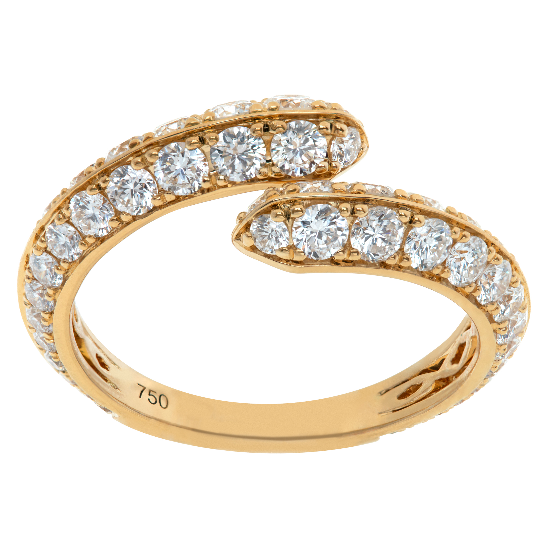 18k yellow gold ring with 1.62 carats in round brilliant cut diamonds
