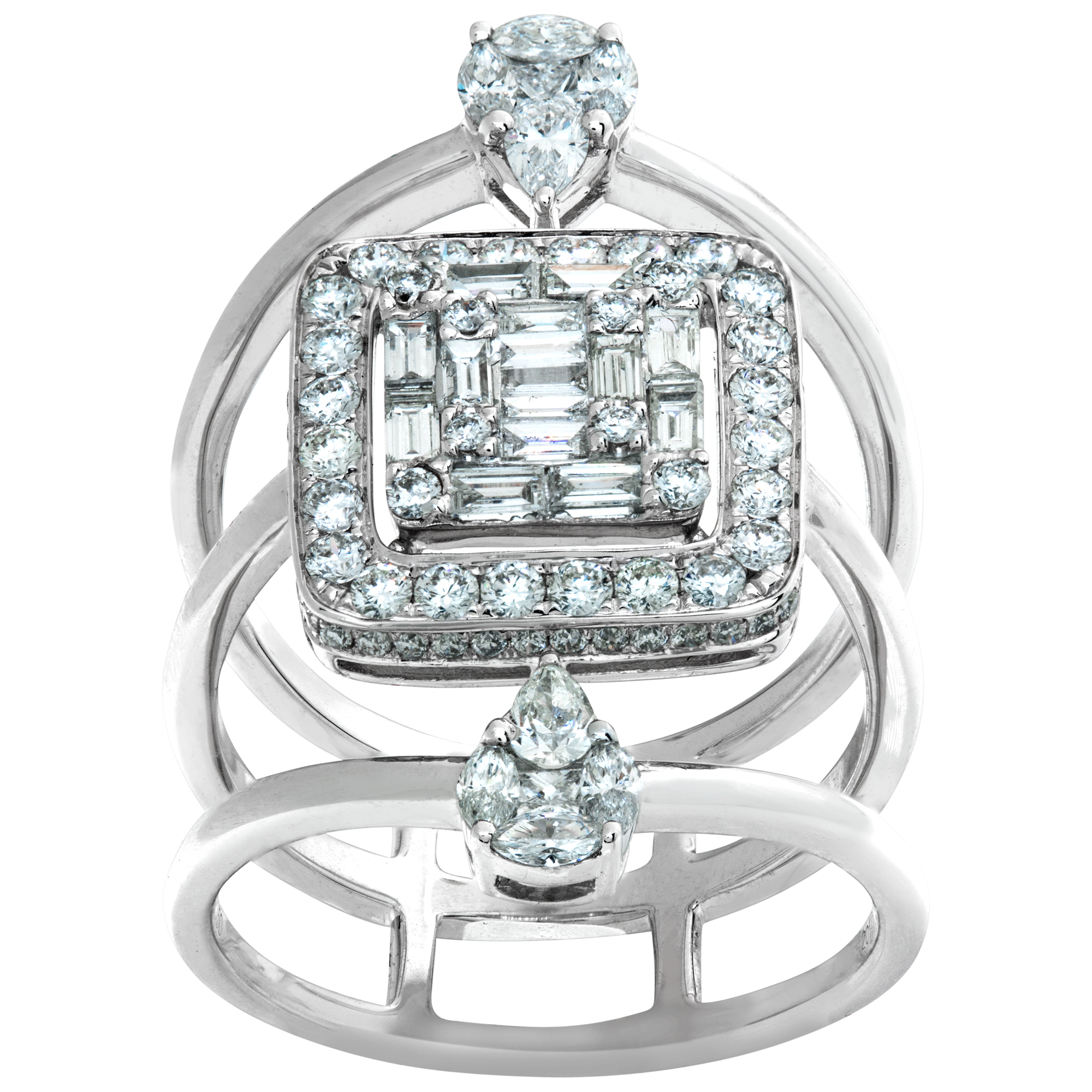 Stunning 18k white gold three band illusion set diamond ring with 1.63 carats