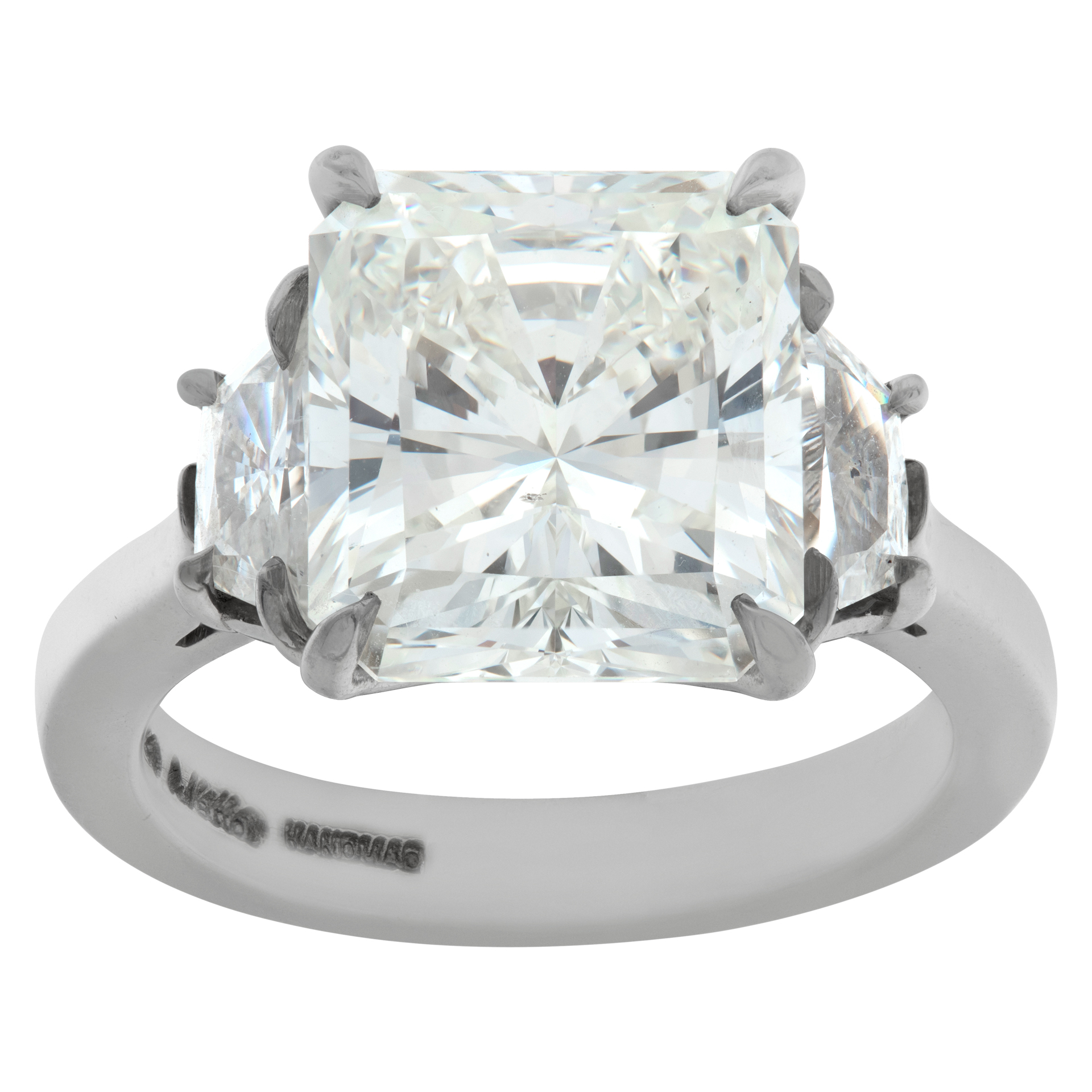 GIA certified cut-cornered rectangular modified brilliant "RADIANT" cut diamond 5.07 carat ( I color, VS2 clarity) ring set in platinum