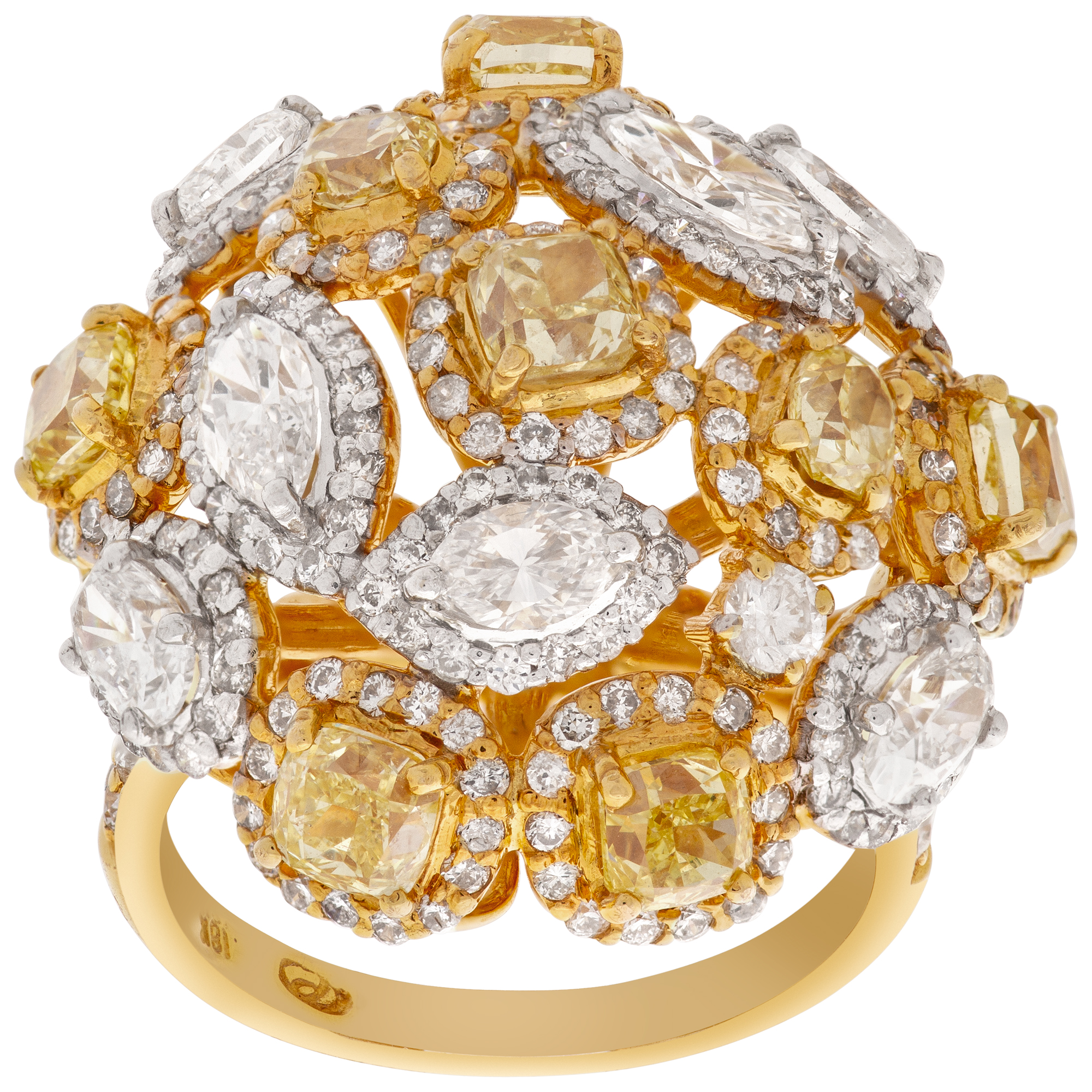 Fancy white & yellow diamond ring set in 18k yellow gold