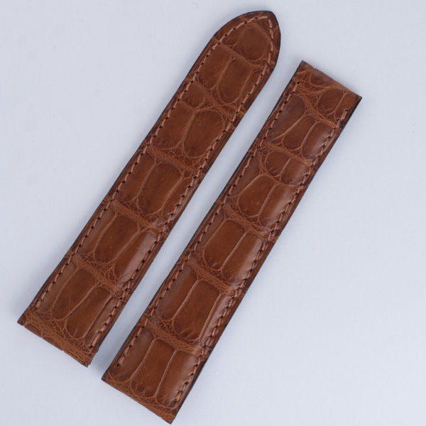 Cartier brown alligator strap (19x16) image 1