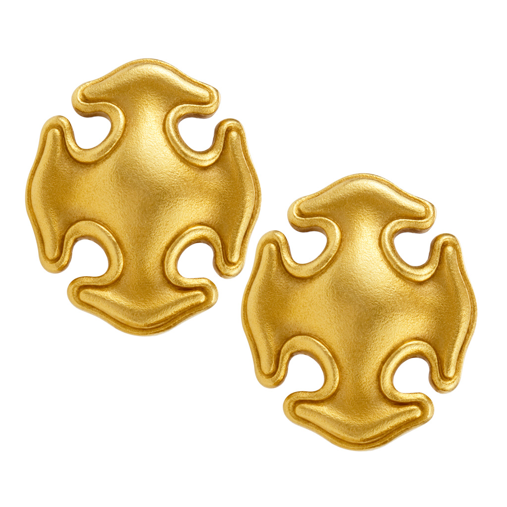 Ornamental 18k yellow gold earrings image 1