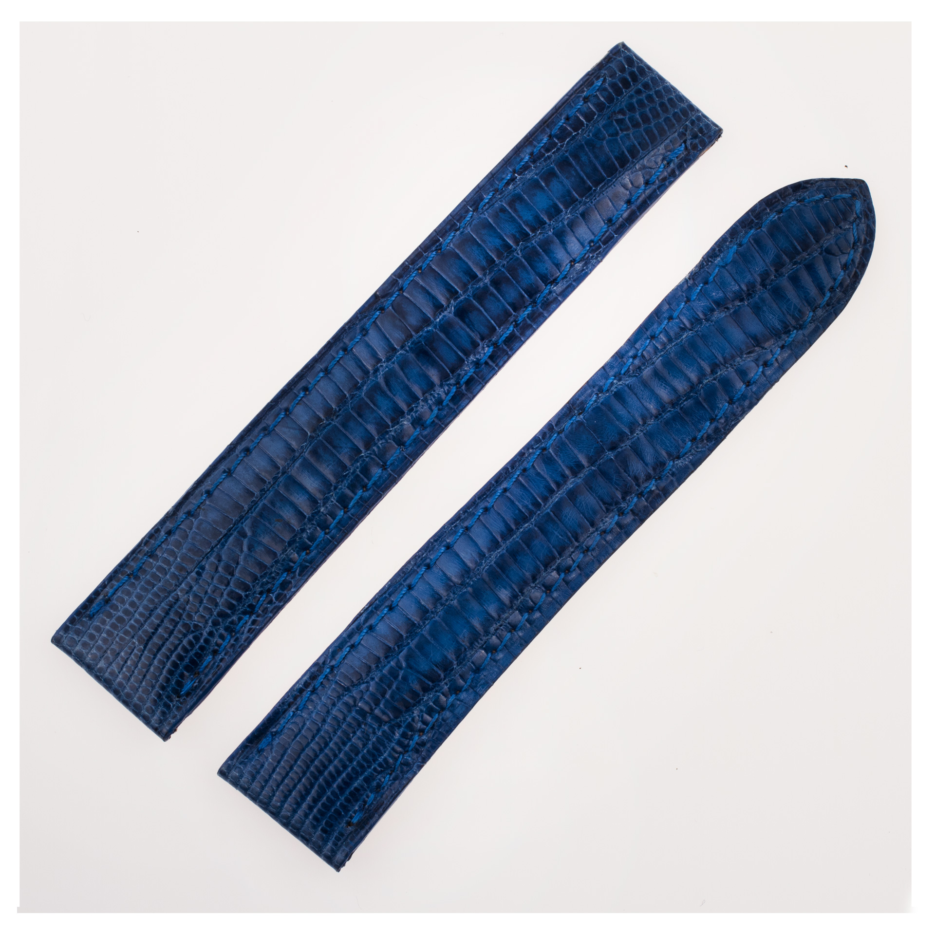 Cartier blue shiny lizard strap (17mm x 16mm) image 1