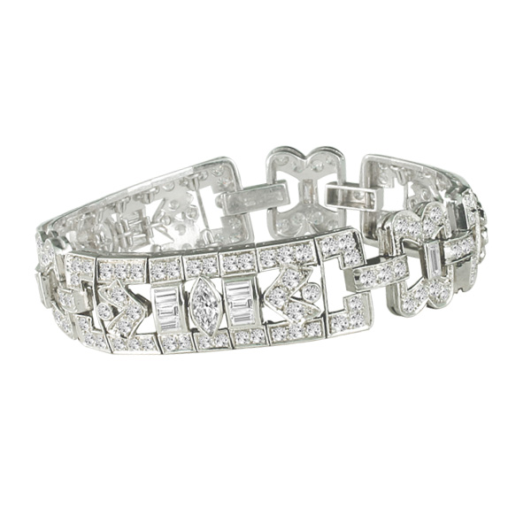 Beautiful Deco diamond bracelet in platinum image 1