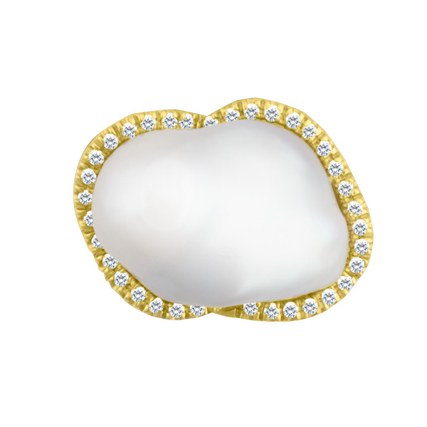 Elegant 18kt yellow gold ring with Baroque pearl and approx. .54 carats in diamonds image 1