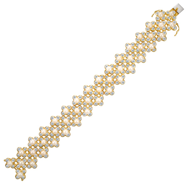 pearl & diamond flower bracelet image 1
