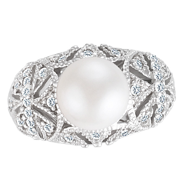 Pretty pearl ring in 14k white gold image 1
