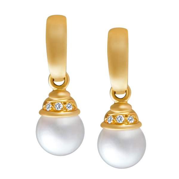 Mikimoto 18k pearl earrings image 1