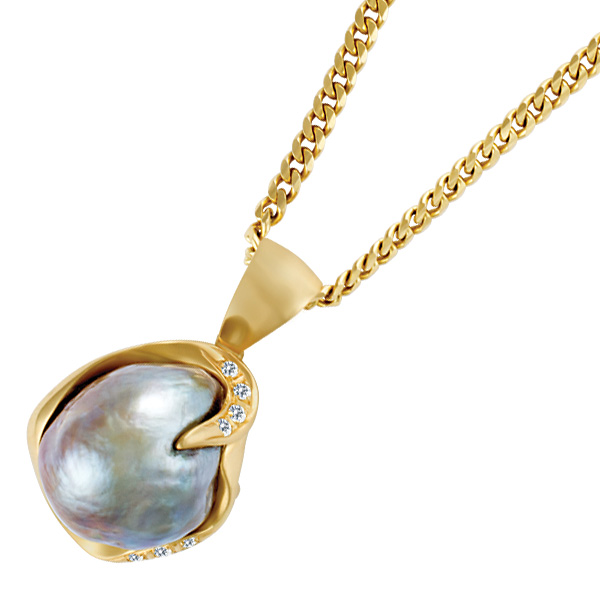 Champagne pearl necklace image 1