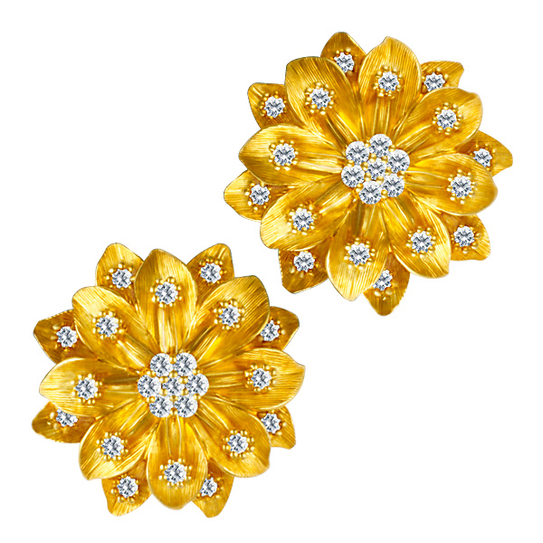 18k yellow gold and diamond earrings image 1