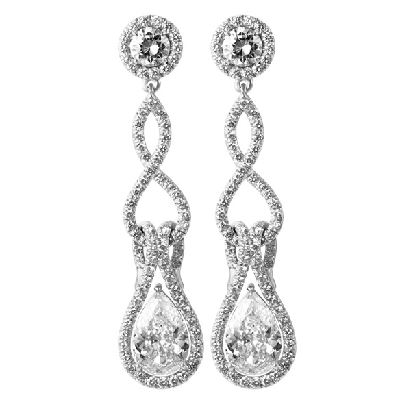 Diamond drop earrings in 18k white gold image 1