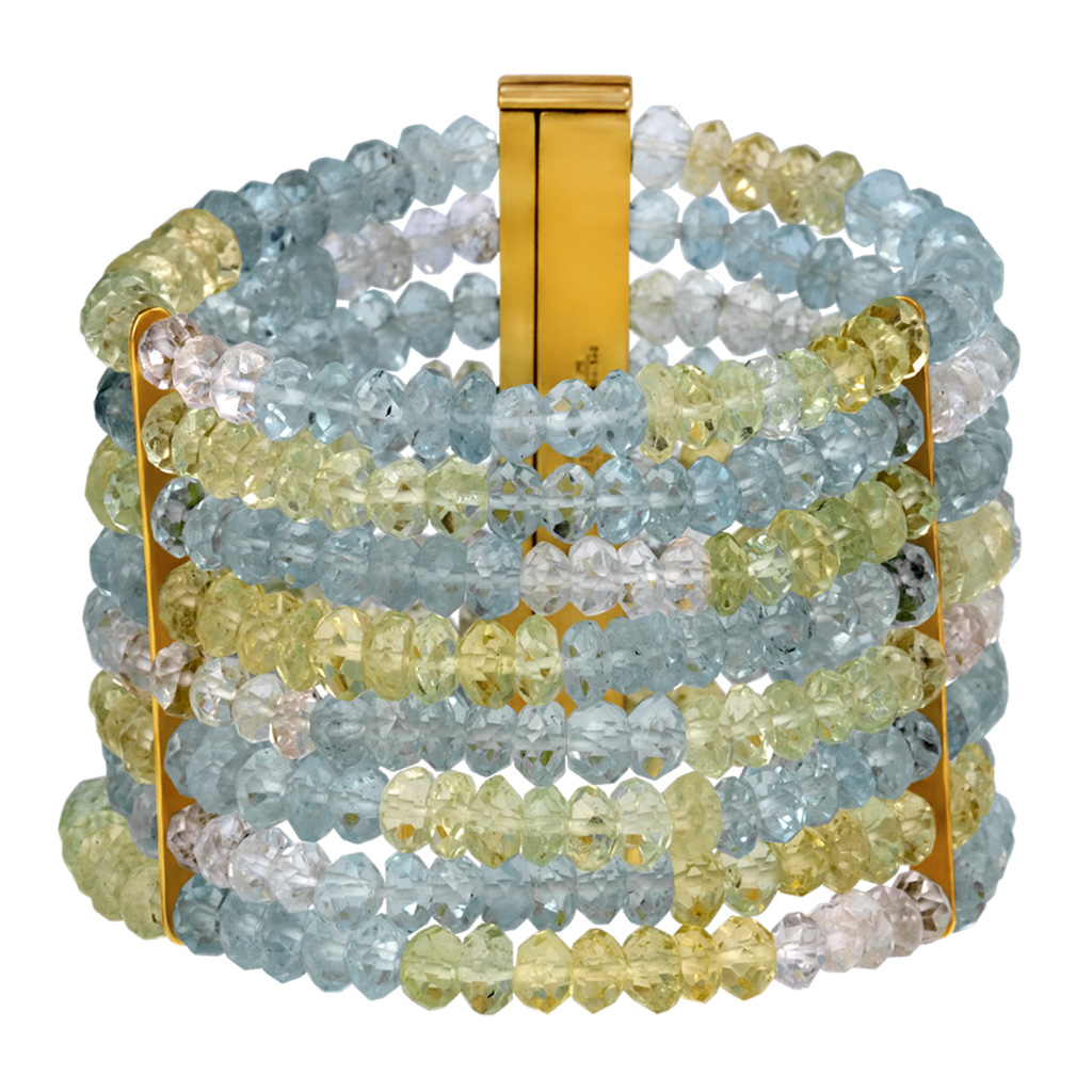 Sazingg designed wide bracelet in 18k gold. image 1
