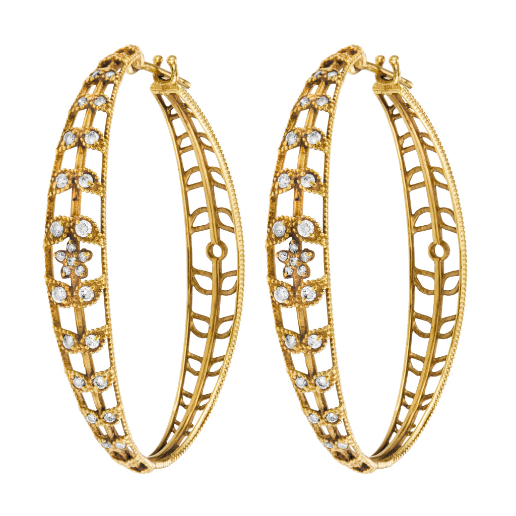 Hoops in 18k with diamond accents with 0.5 cts in diamonds image 1