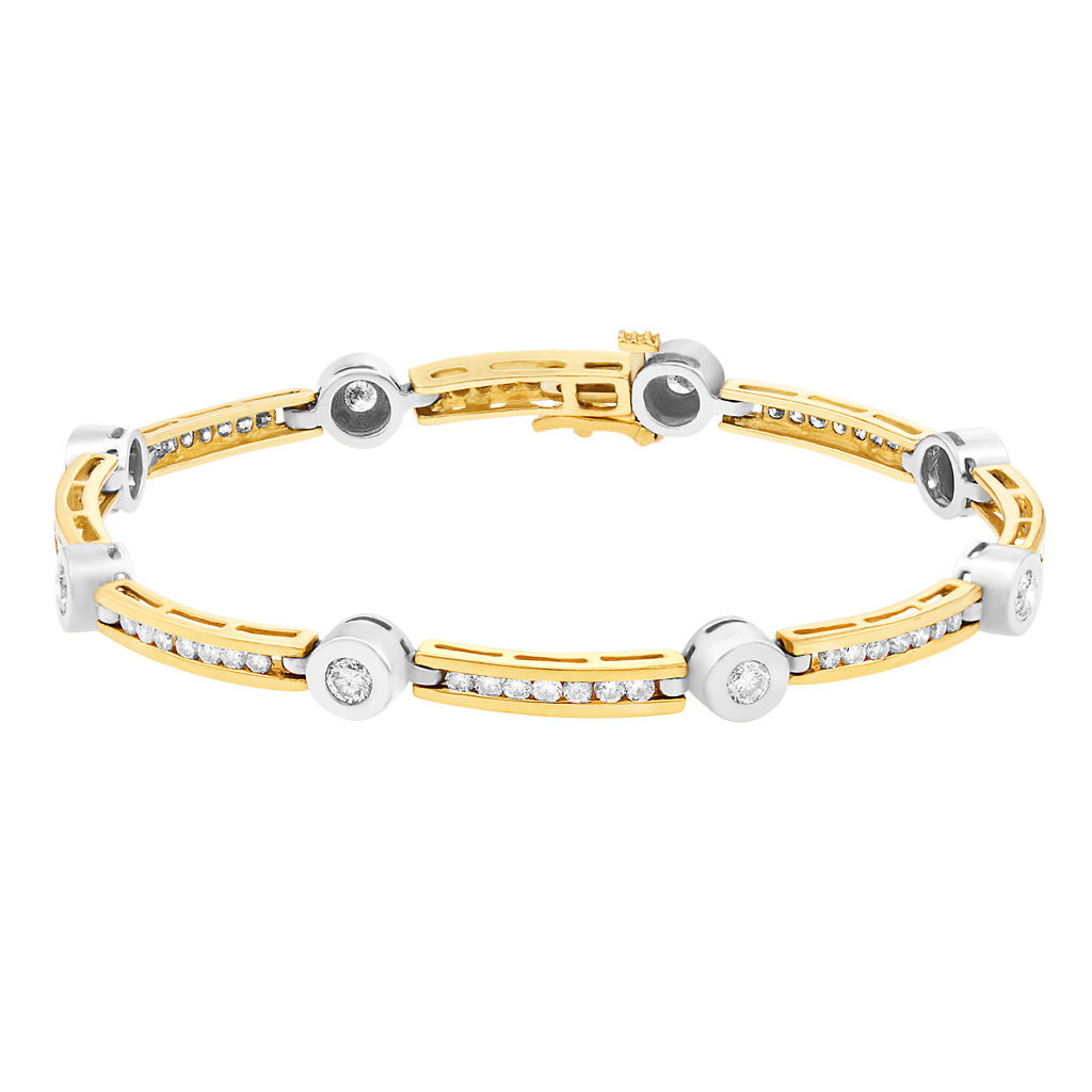 Diamond bracelet in 14k gold image 1