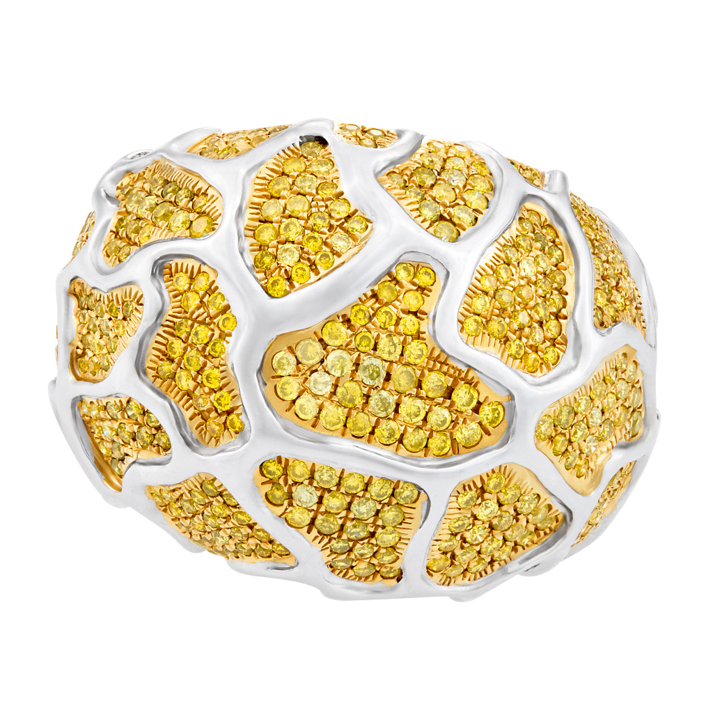 Fashionable ring with yellow diamonds in 18k gold image 1