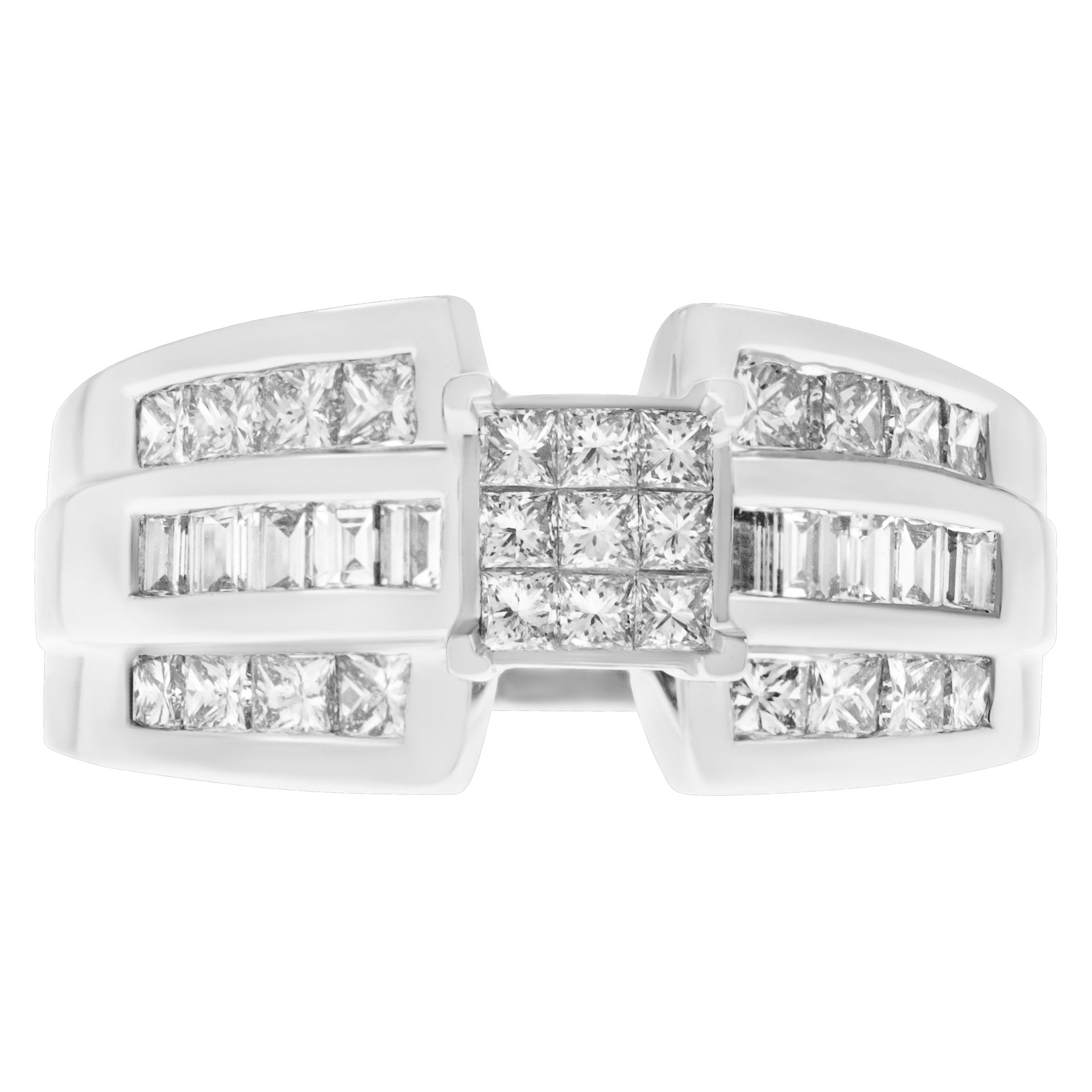 Diamond ring with 1.50 cts in white clean diamonds set in 14k white gold image 1