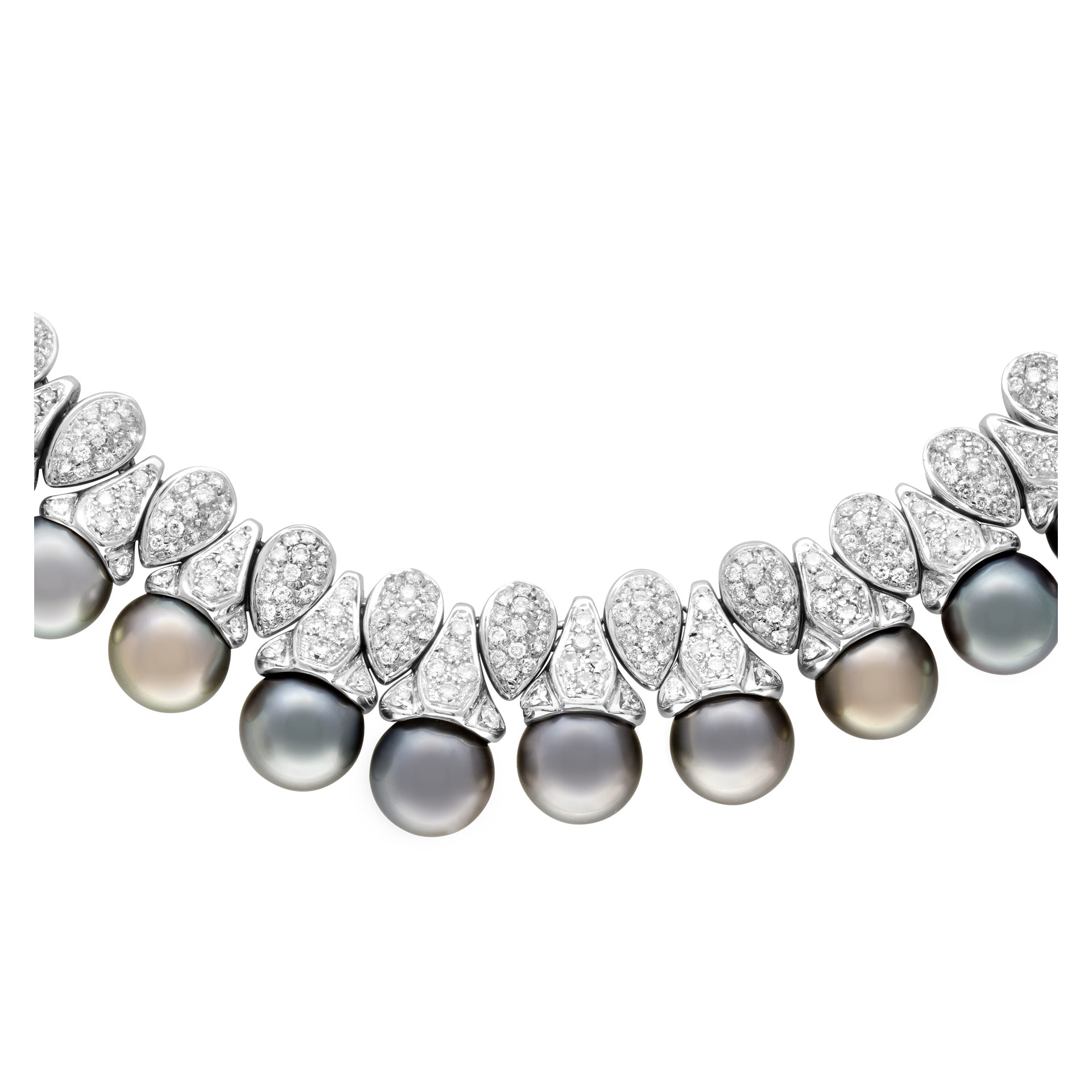 Black pearl necklace with over 8.5 carats (G-H color, VS clarity) in diamonds image 1