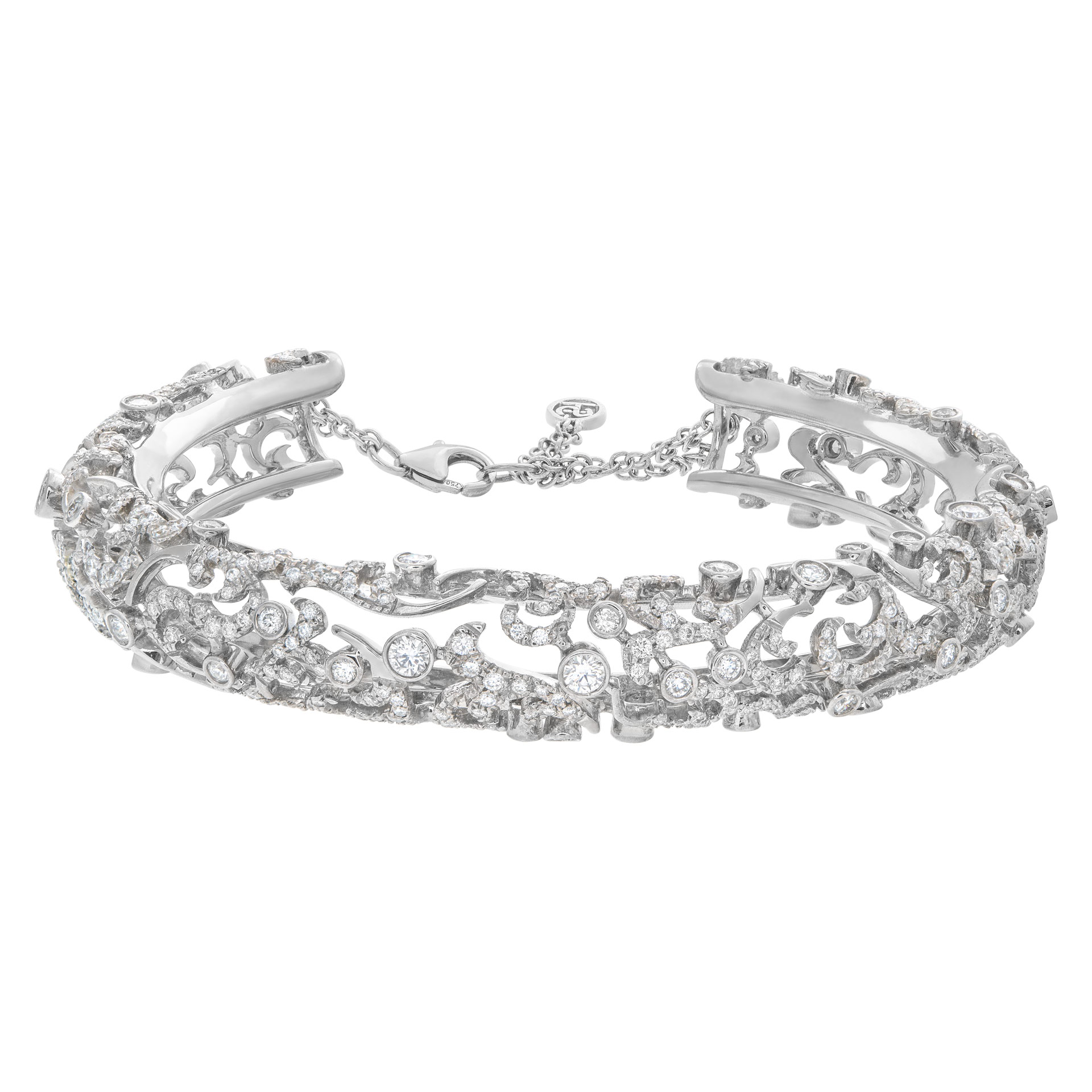 Remarkable diamond bangle in 18k white gold with 4.13 carats in diamonds image 1