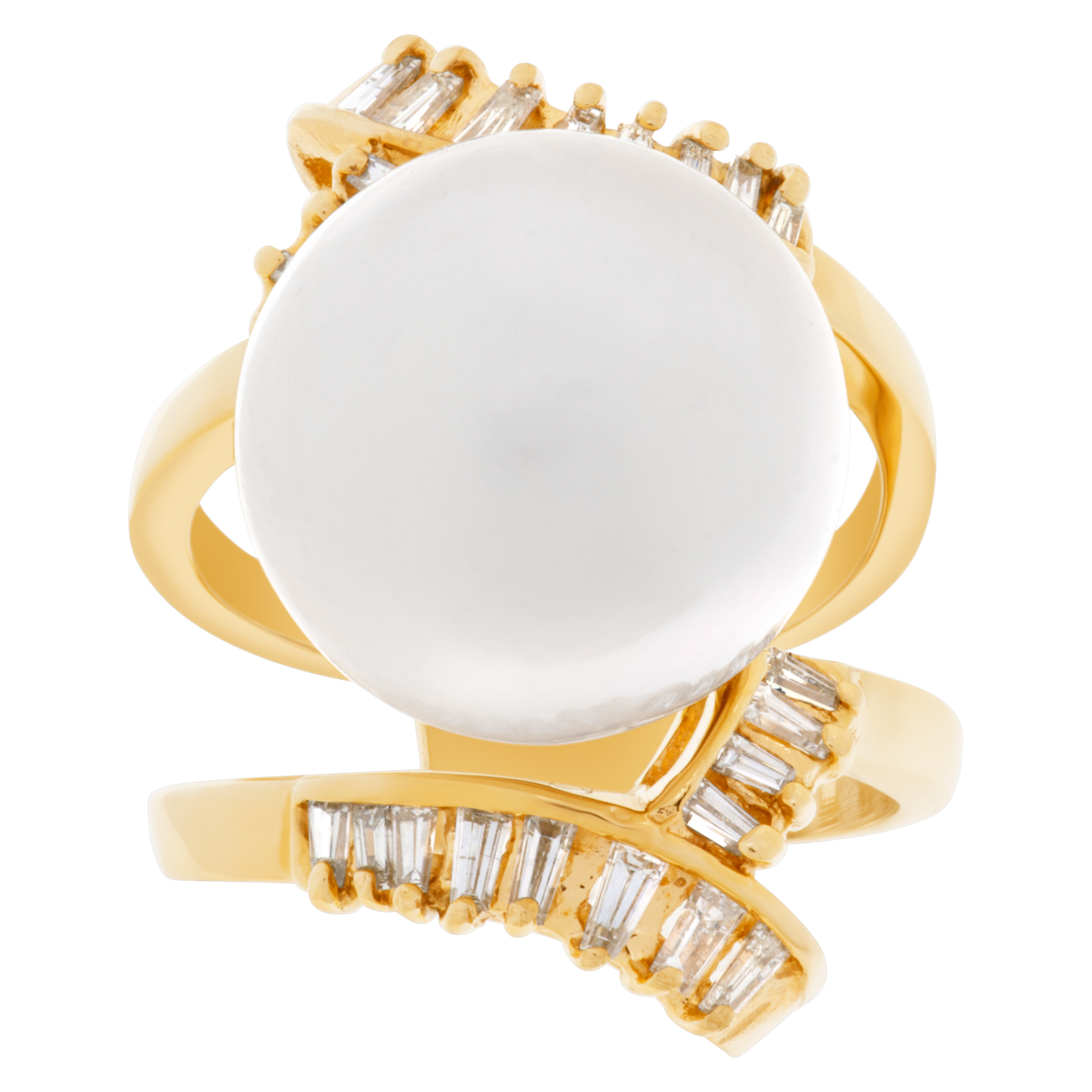 South Sea pearl ring in 18k yellow gold with diamond accents image 1