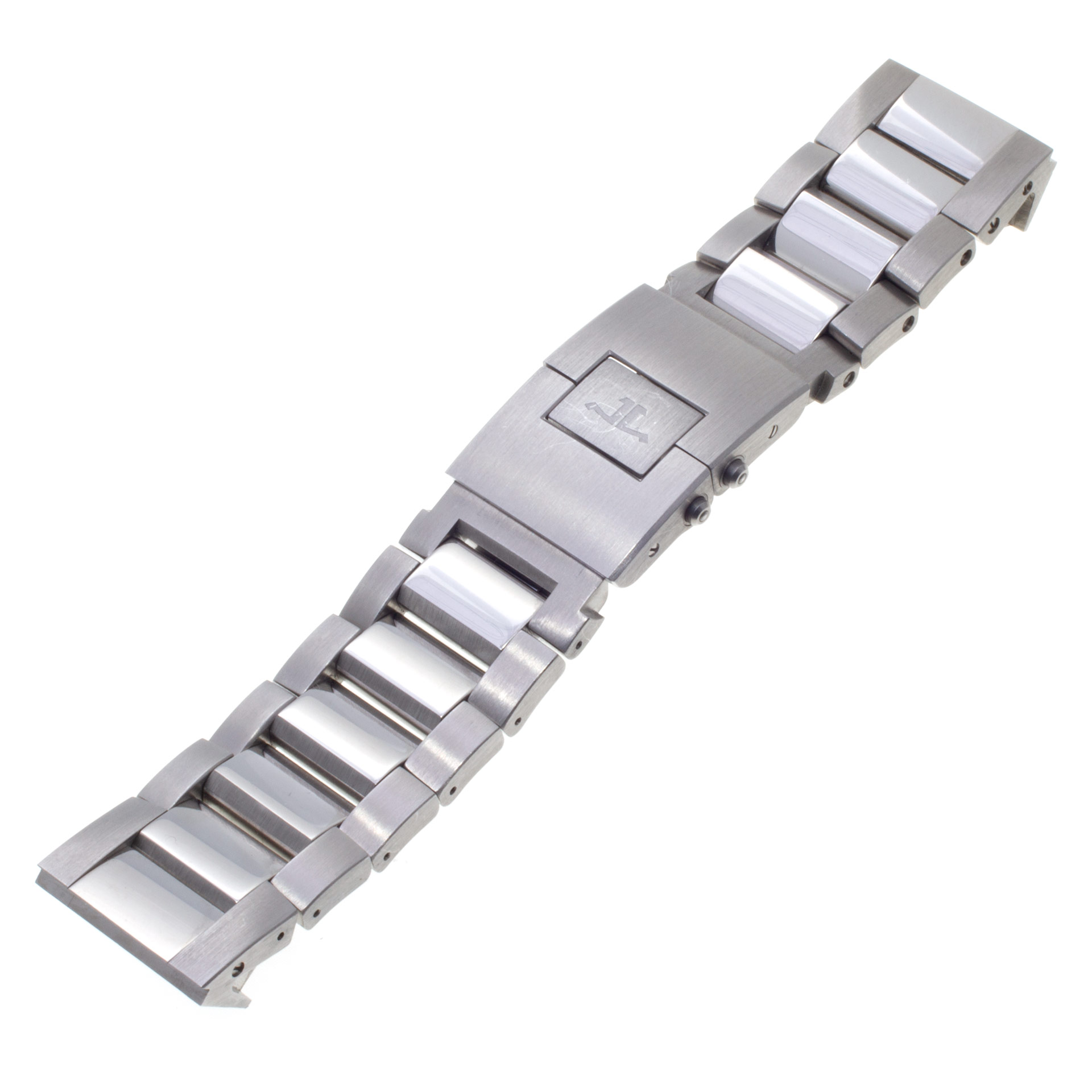 Jaeger LeCoultre Squadra bracelet in stainless steel. Length: 4.75". (22mm)