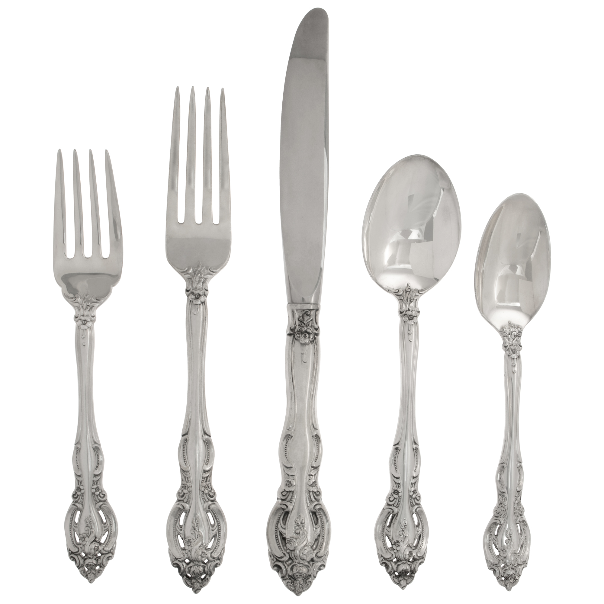 LA SCALA Gorham Sterling Silver flatware, patented in 1964. TOTAL: 21 pieces. 5 Place setting for 4 with one serving piece.