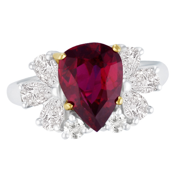 Ruby and diamond ring in in 18k yellow gold and platinum.