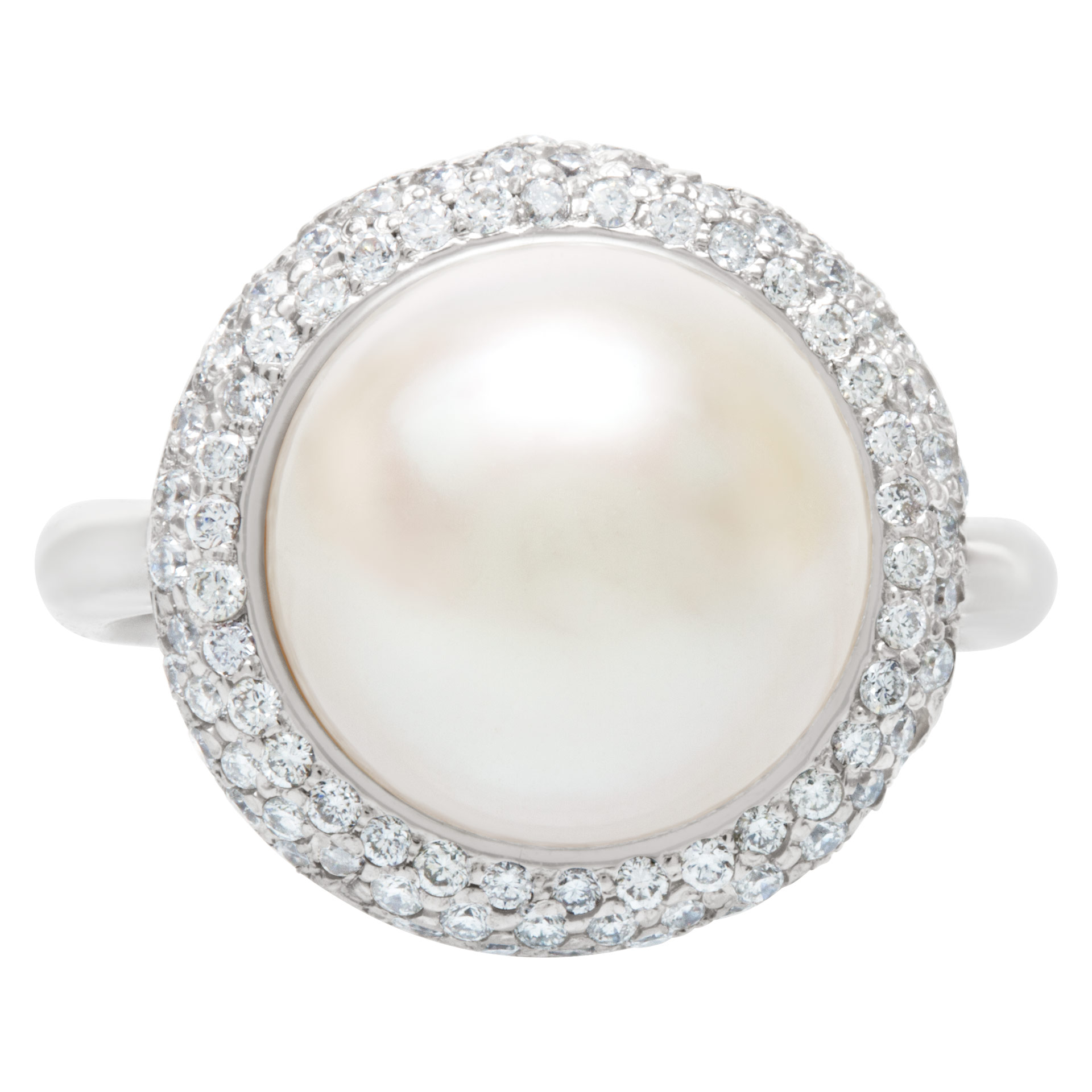 South Sea pearl (11.5 x 12mm) & diamonds ring in 18K white gold.