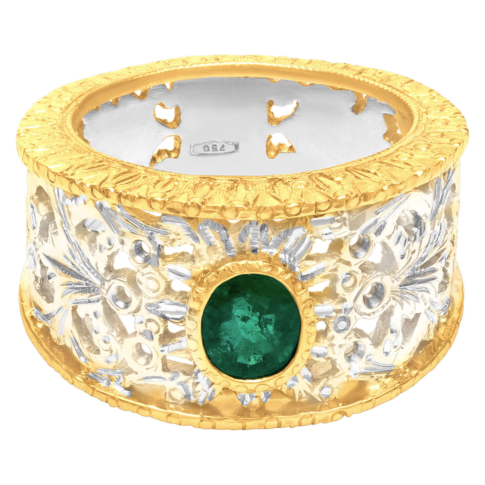 Vintage style emerald ring in 18k. Size 6.75