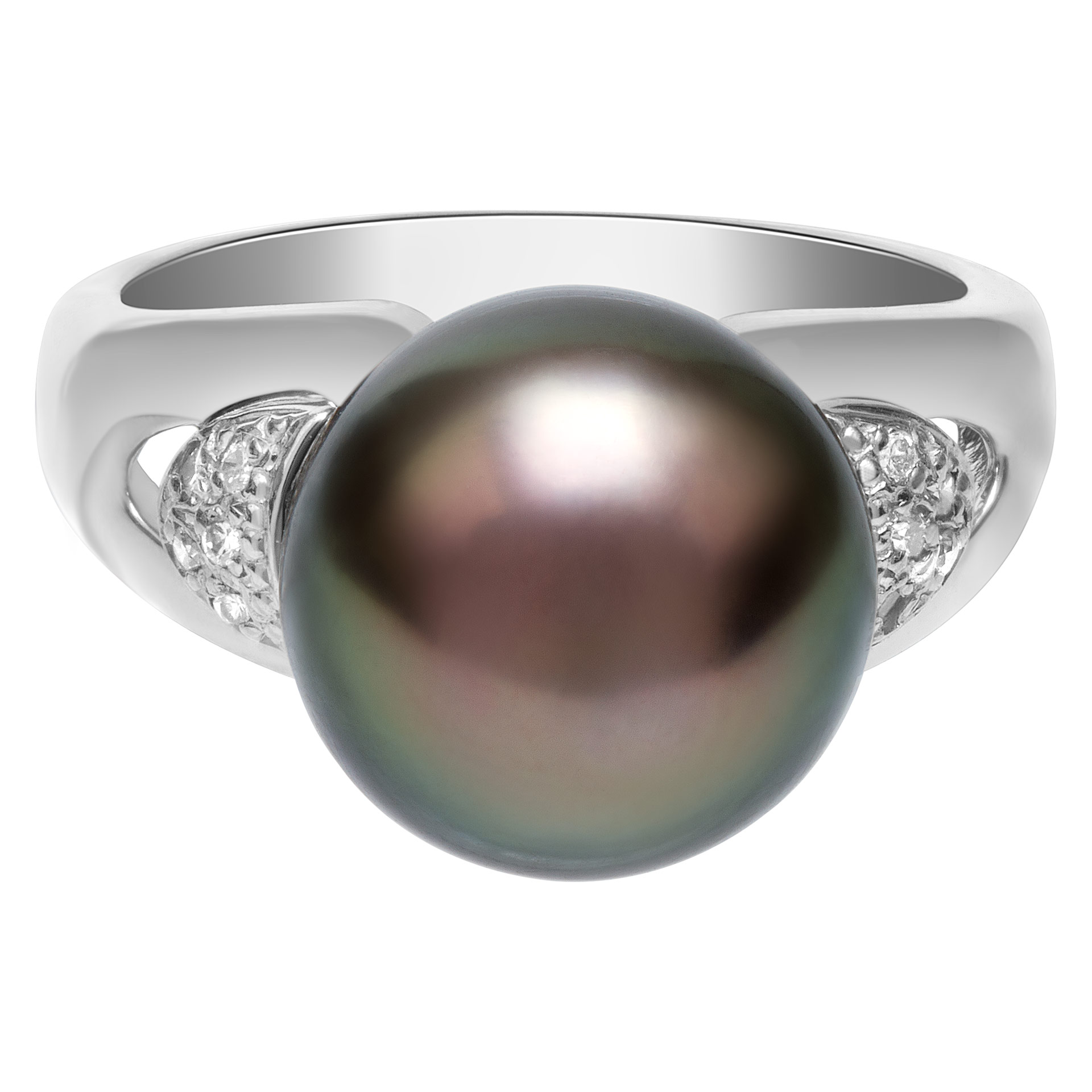 11.3mm black pearl ring in platinum with diamond accents. Size 5.75