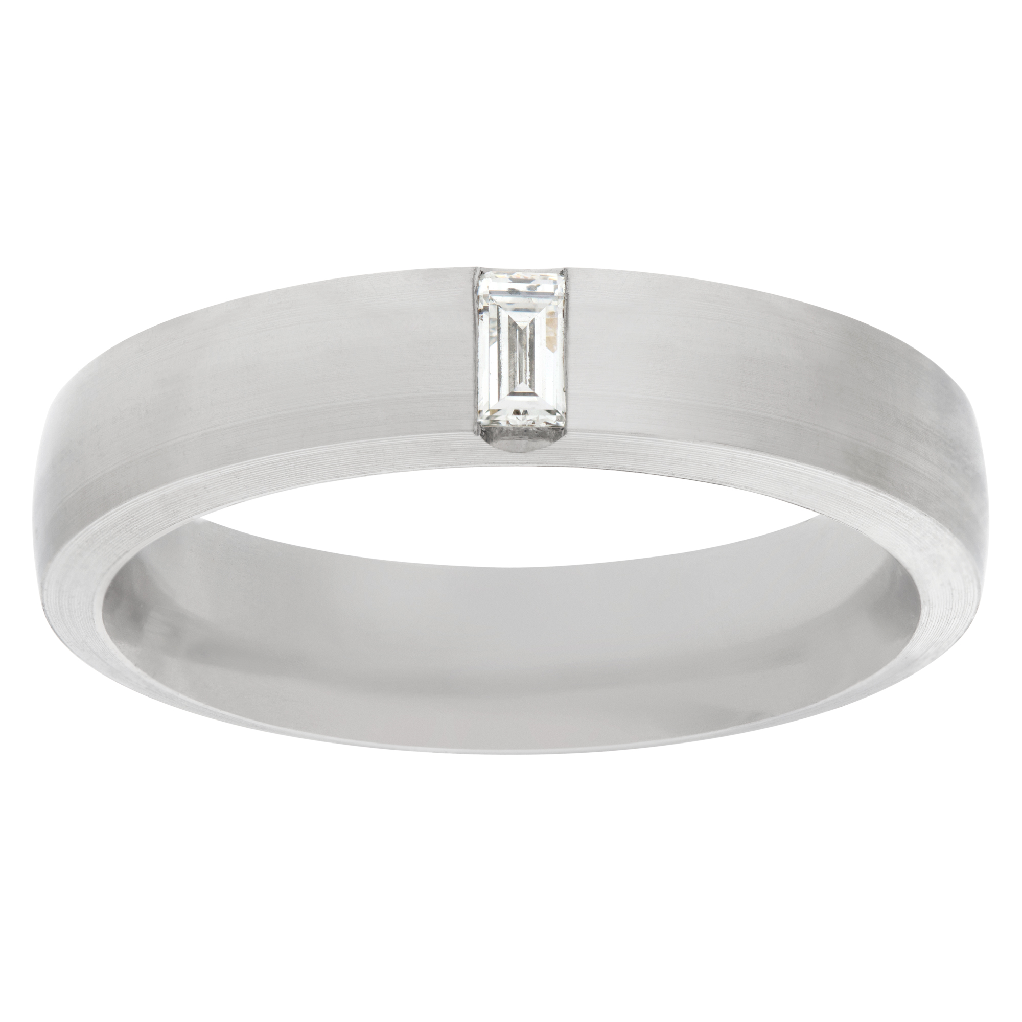 Tiffany & Co.Satin platinum ring with a baguette diamond