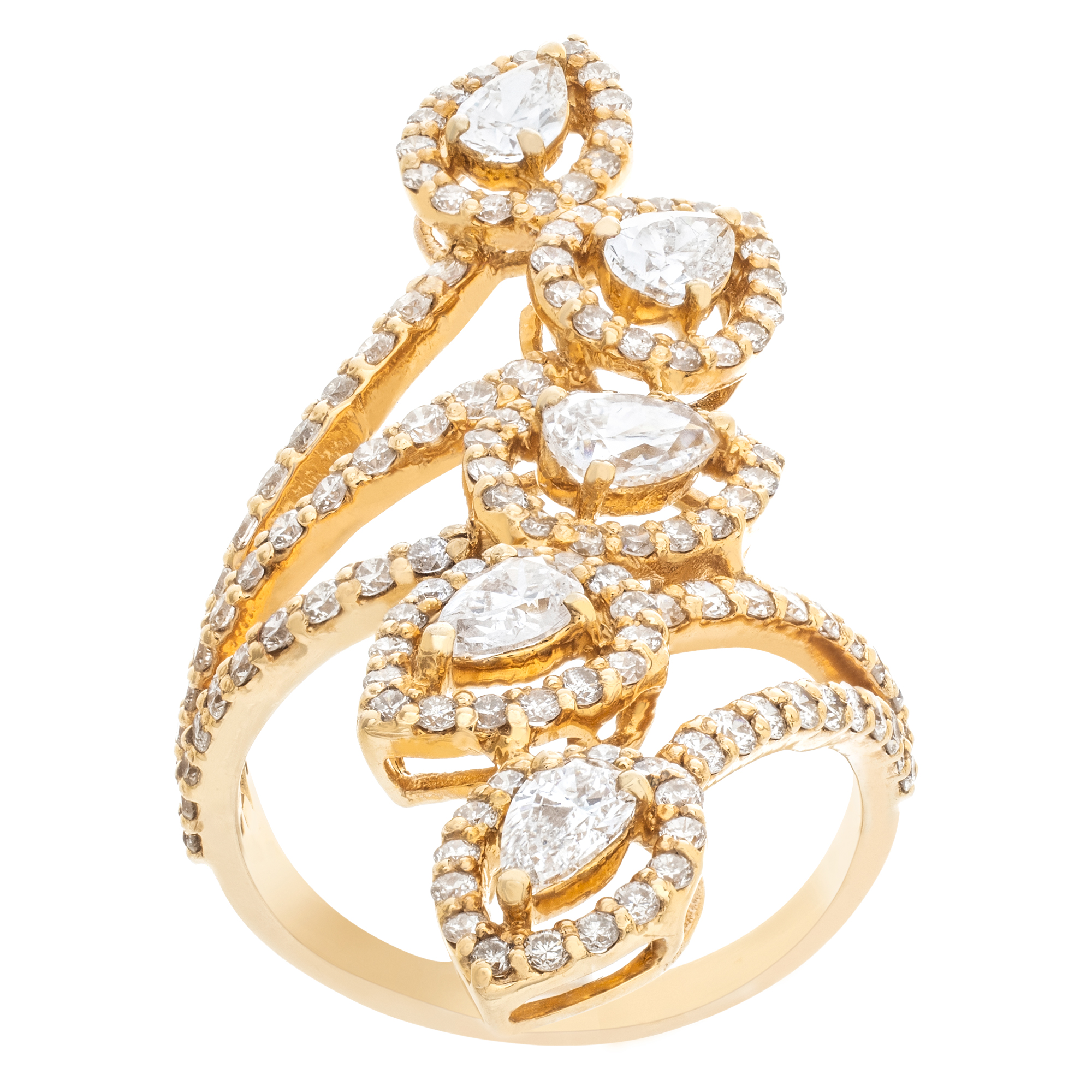 Leaf motif diamond ring set in 18k yellow gold