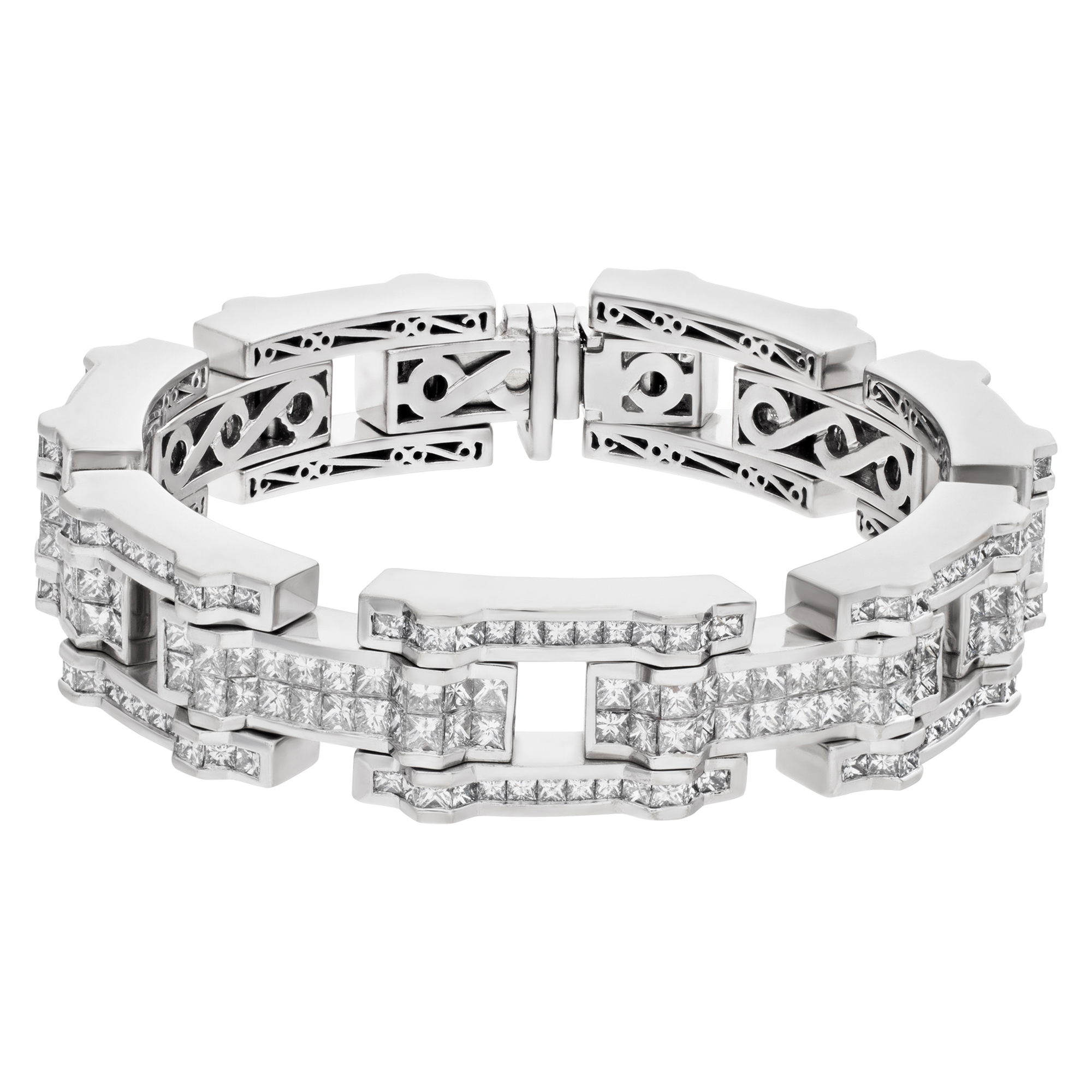 Heavy and bright Mens 17.50 carats diamond bracelet