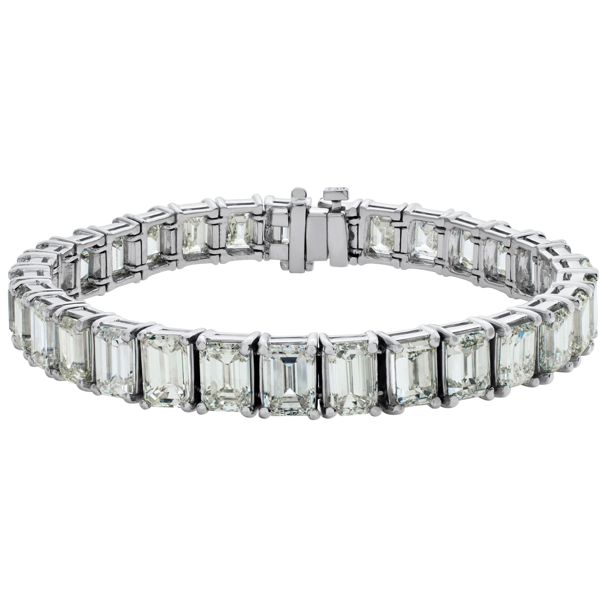 Emerald cut 31 diamond bracelet with 31 diamonds in platinum