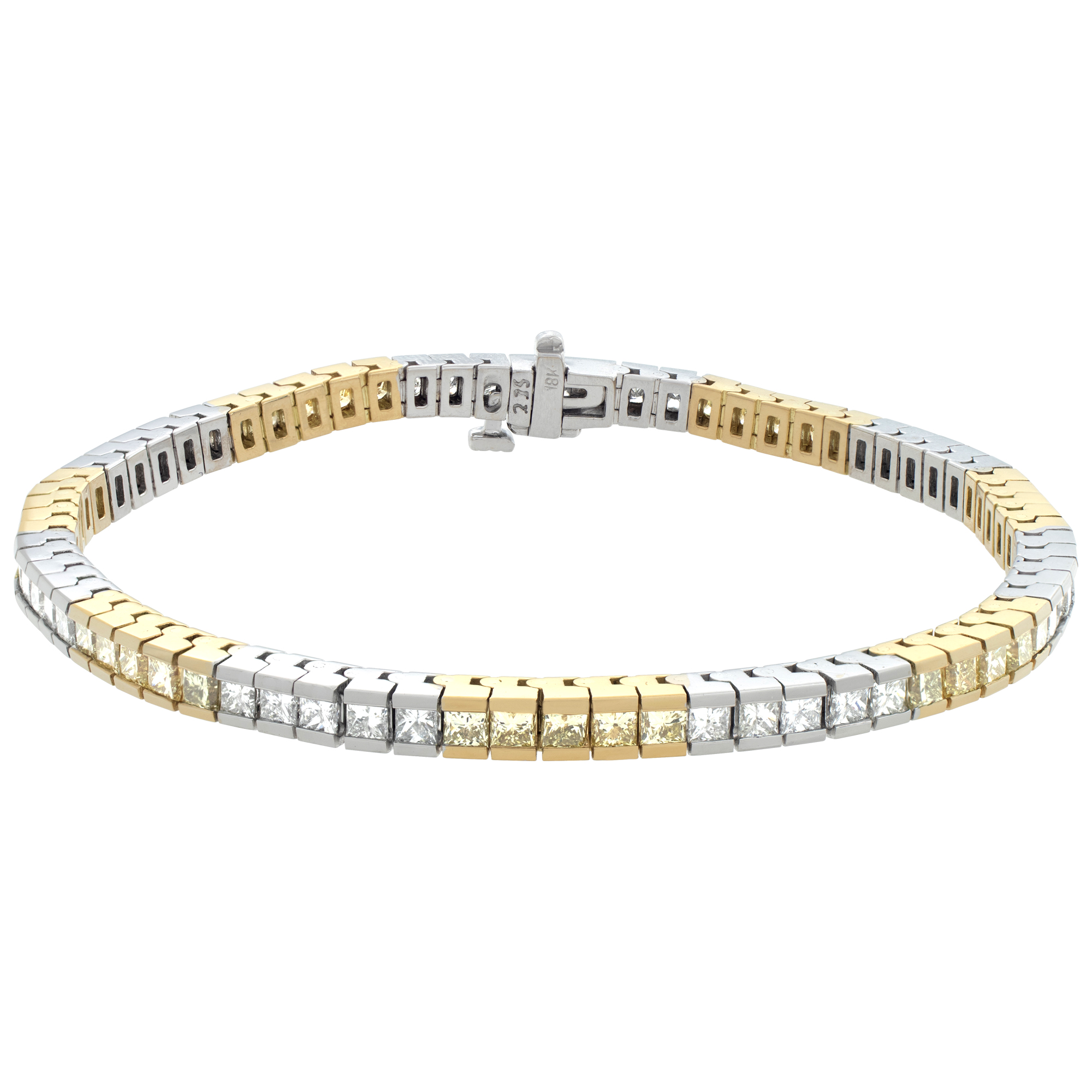 18k white and yellow gold bracelet with white and yellow diamonds.