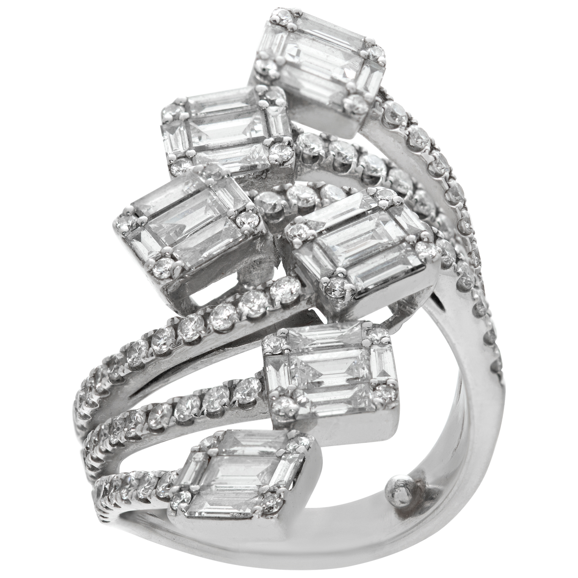 "Illusion" baguettes and round brilliant cut diamonds ring in 18k white gold. Total approx diamond weight: 2.00 carats