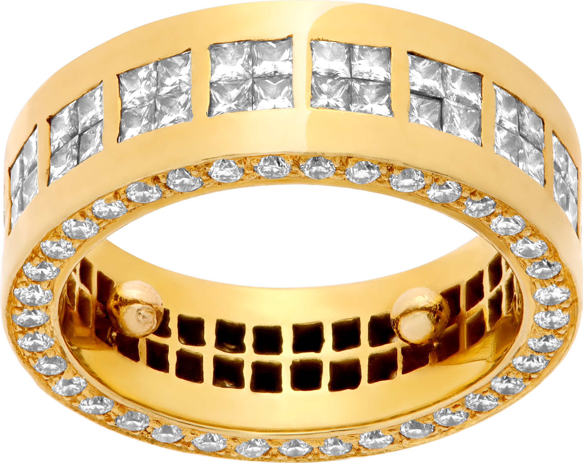 Wide band in 18k yellow gold with approximately 2.16 carats in diamonds